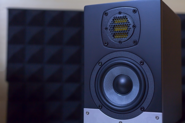 PreSonus E3.5 DTM等に Amazon | PreSonus Eris E3.5 2ウェイ 3.5インチ NearField